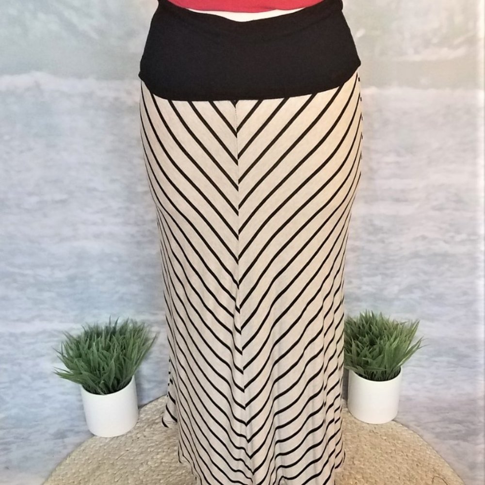 "SALE: Striped Maxi Lightweight Summer Skirt S
